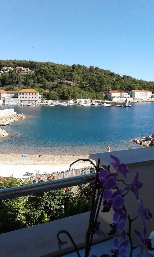 Apartmani Isabella - Ilda Radonic Jelsa (Hvar) Exterior foto