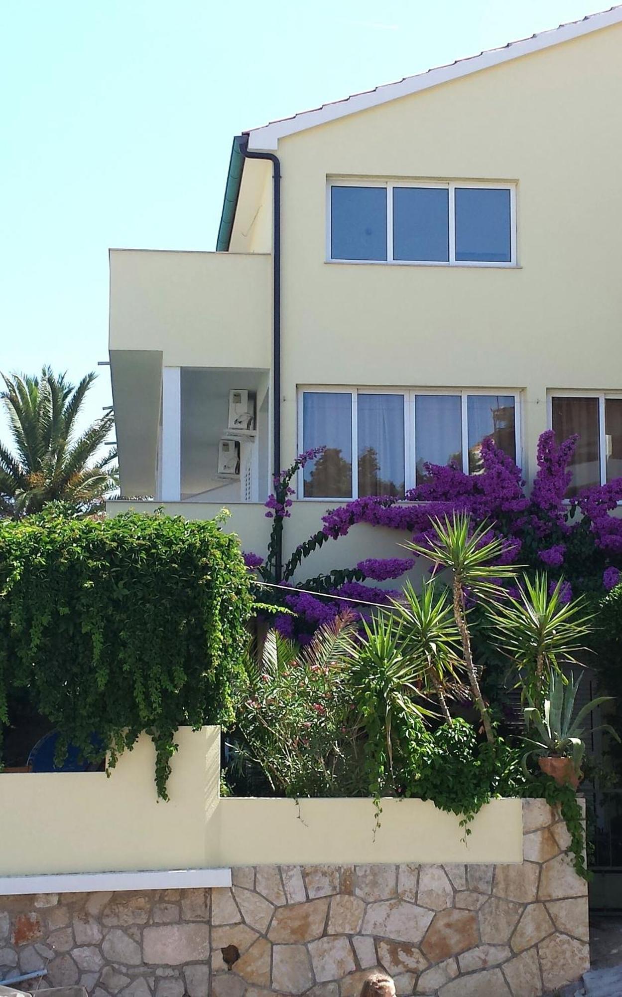 Apartmani Isabella - Ilda Radonic Jelsa (Hvar) Exterior foto
